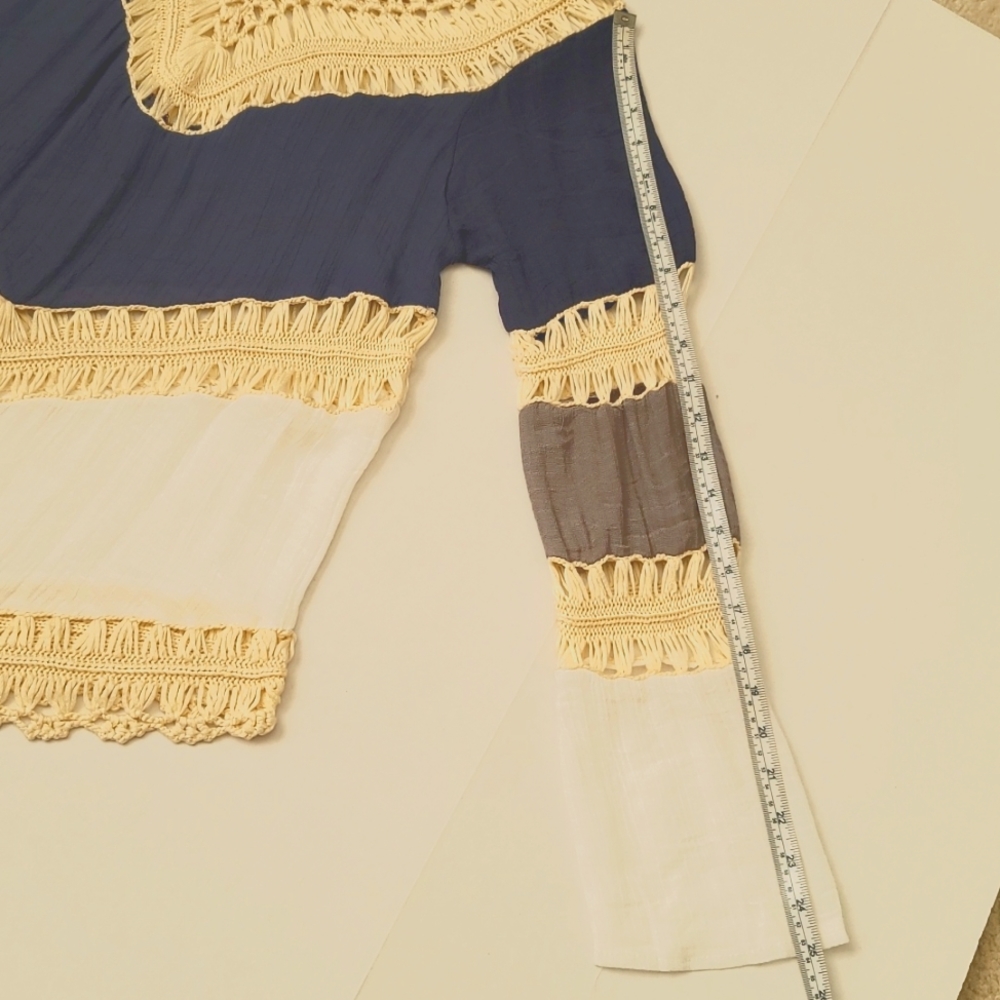 Boho Top Long Sleeve Crochet Tunic - Picture 6 of 9